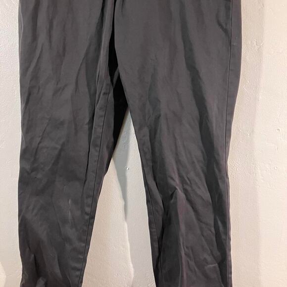 Banana Republic Aiden Slim Fit Chino Pants - Picture 2 of 6